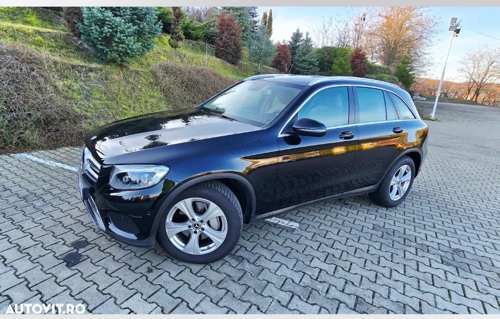 Mercedes-Benz GLC - 6