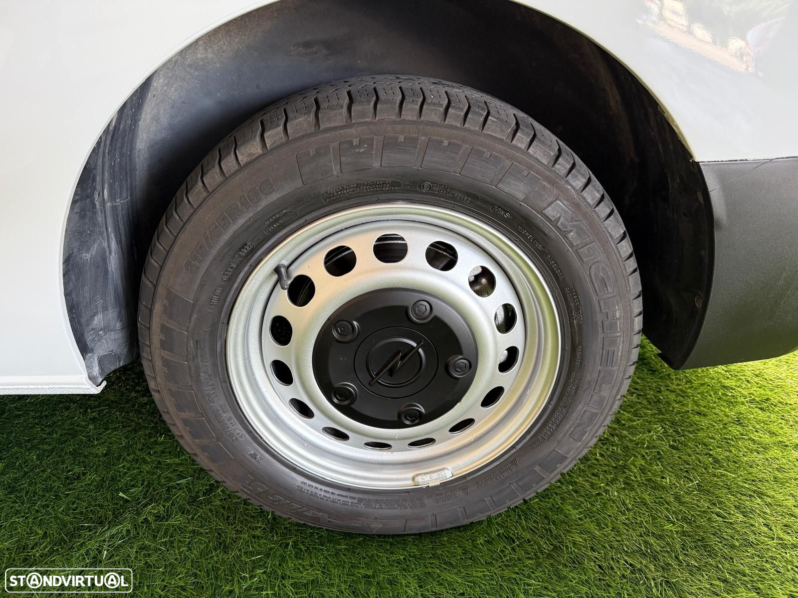 Opel Vivaro 1.5 CDTi L1H1 Essentia - 13