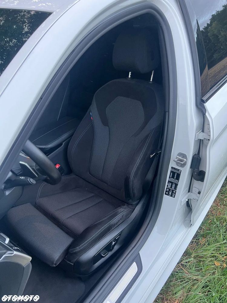 BMW Seria 5 520d xDrive M Sport sport - 13