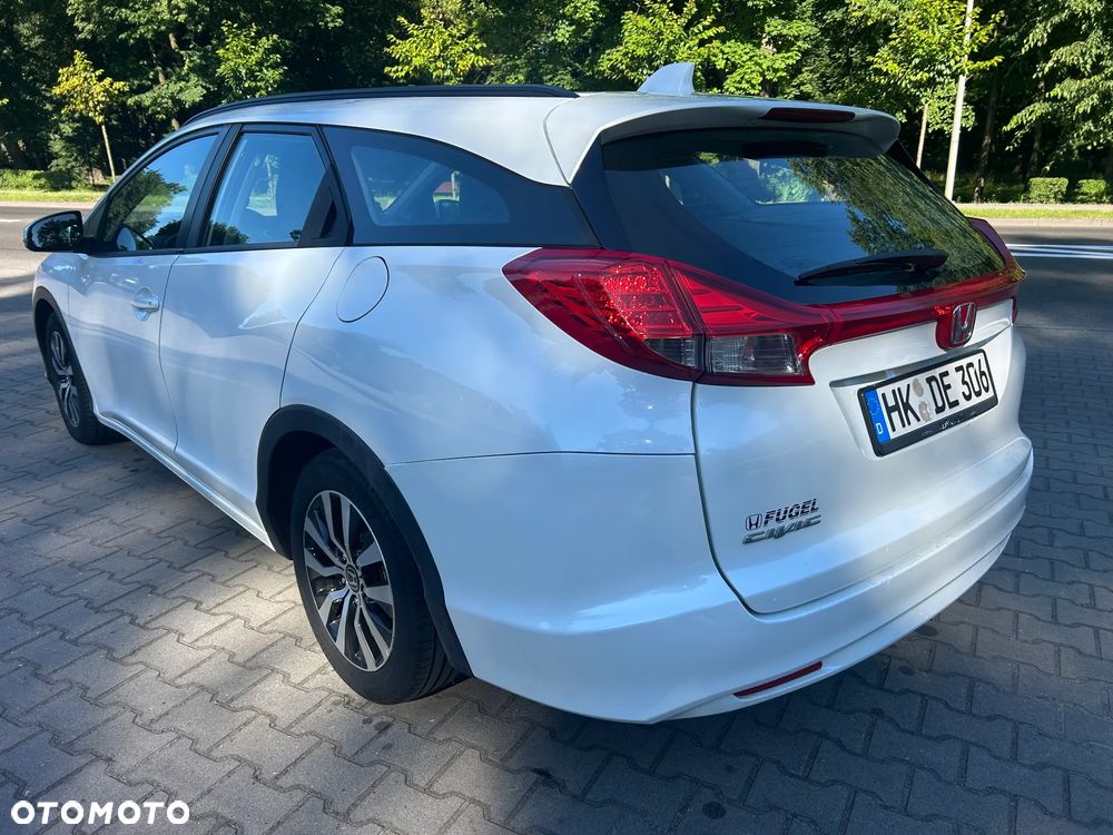 Honda Civic 1.6 i-DTEC Comfort Black Edition - 17