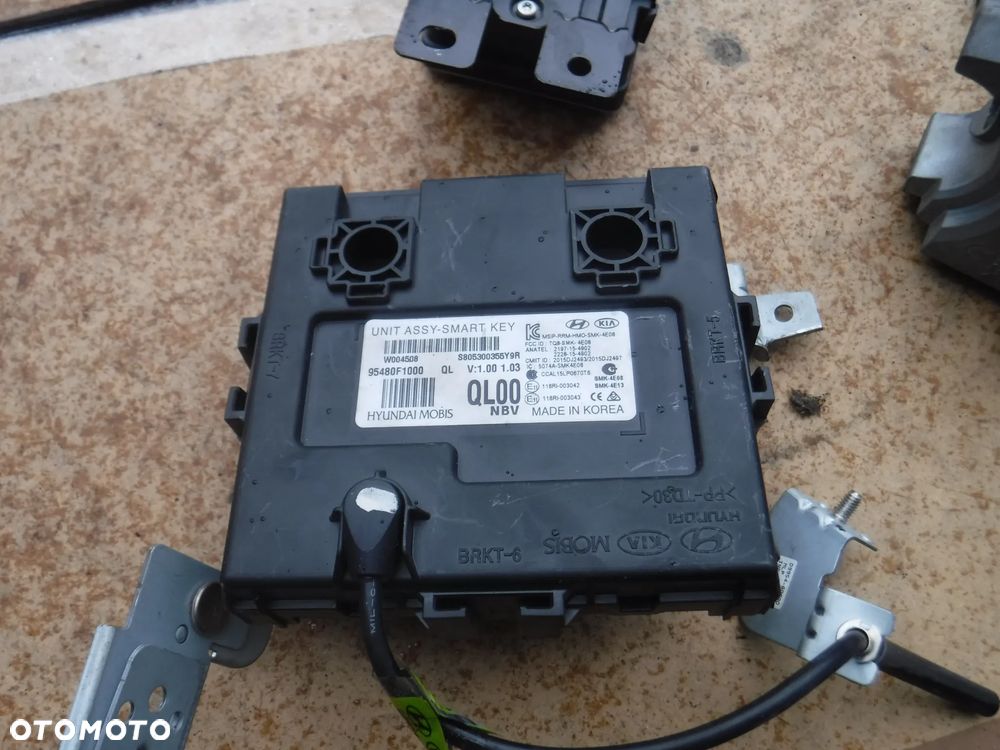 Kia Sportage IV Hyundai IX35  modul sterownik 95480F1000 SMART KEY - 1