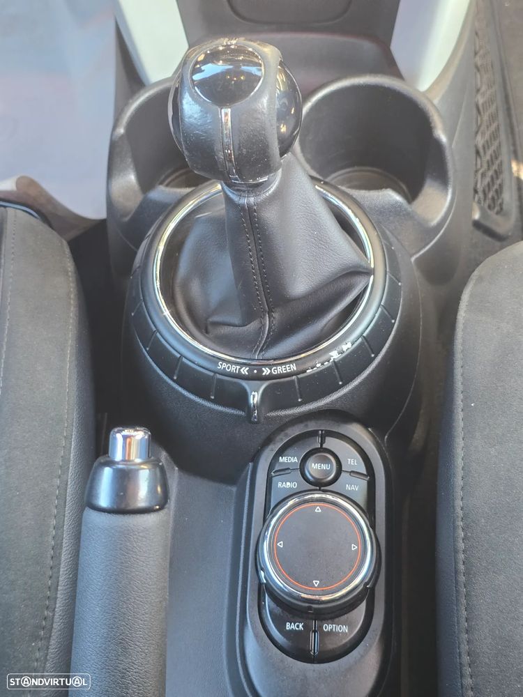 MINI 3 Portas Cooper S - 8