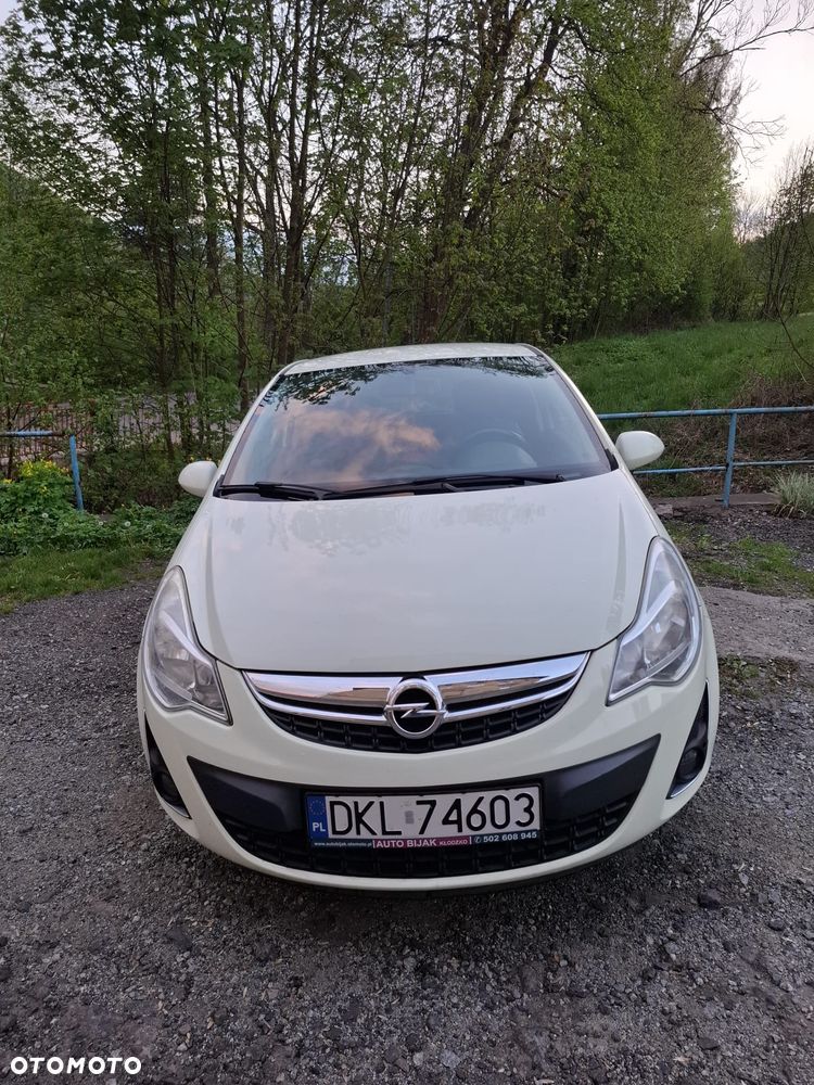 Opel Corsa 1.4 16V Color Edition - 3