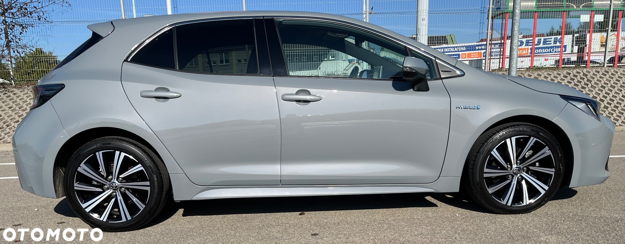 Toyota Corolla 2.0 Hybrid Comfort - 7