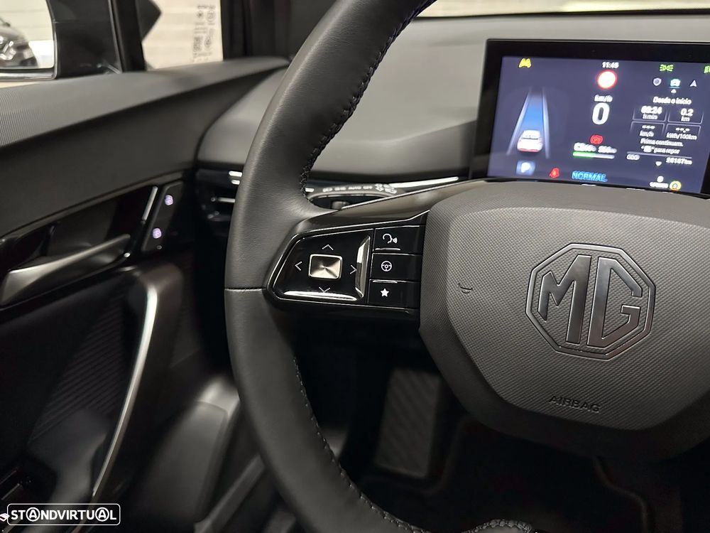 MG MG4 77 kWh Extended Range Luxury - 41
