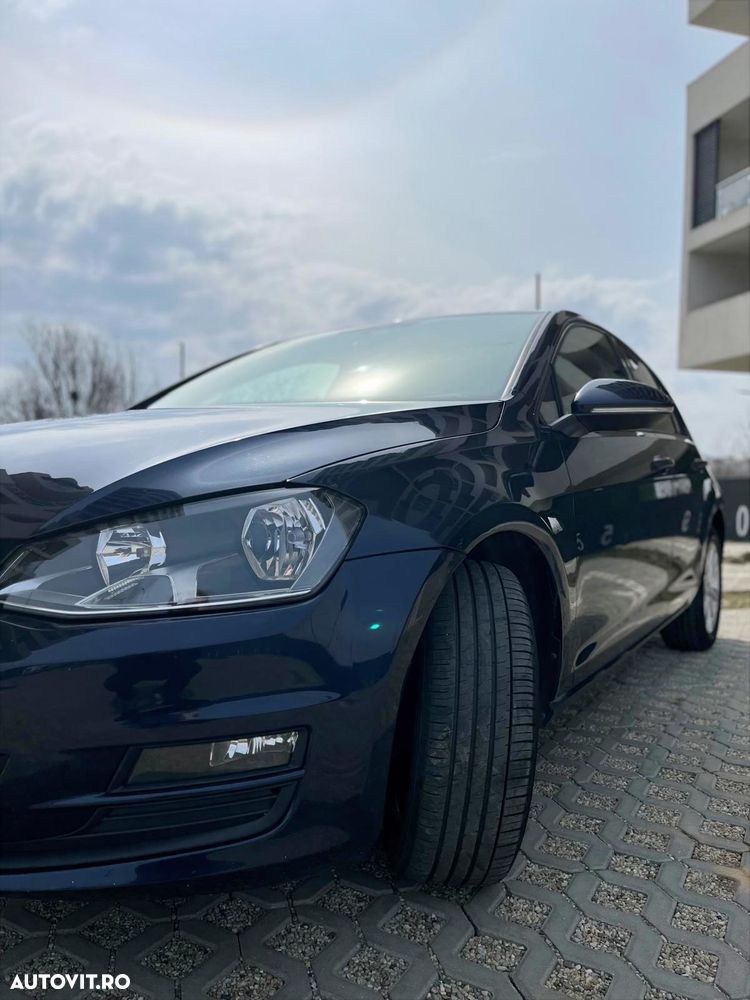 Volkswagen Golf 1.6 TDI DPF BlueMotion Technology Comfortline - 15