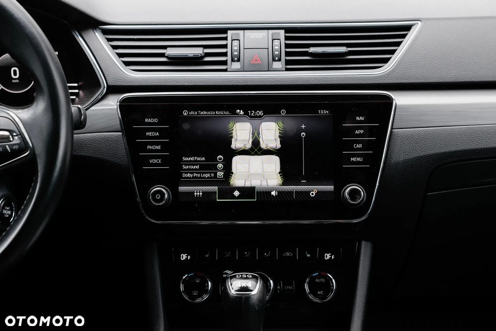 Skoda Superb 2.0 TDI SCR Style DSG - 22