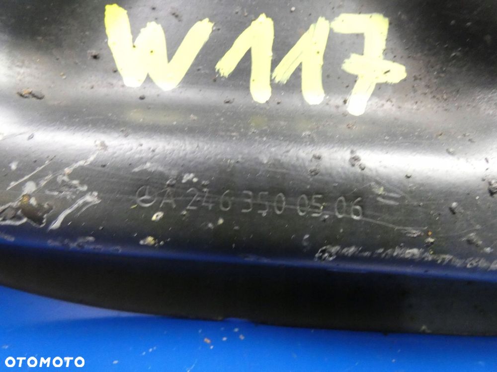 MERCEDES CLA W117 WAHACZ PRAWY TYŁ TYLNY - 2