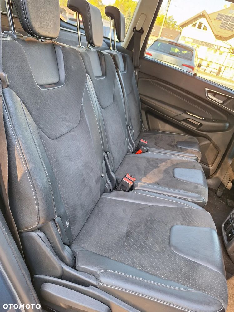 Ford Galaxy 2.0 EcoBlue Twin-Turbo Titanium - 23