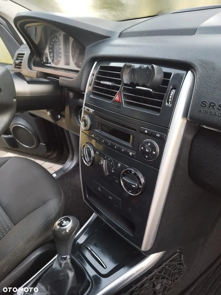 Mercedes-Benz Klasa B 170 Special Edition - 18