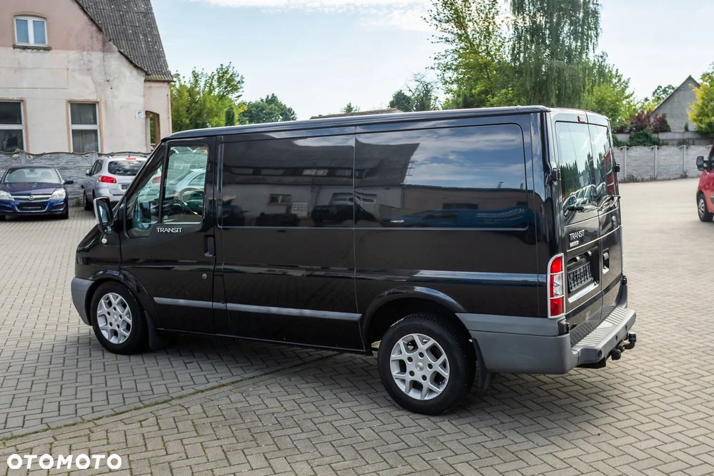 Ford Transit - 10