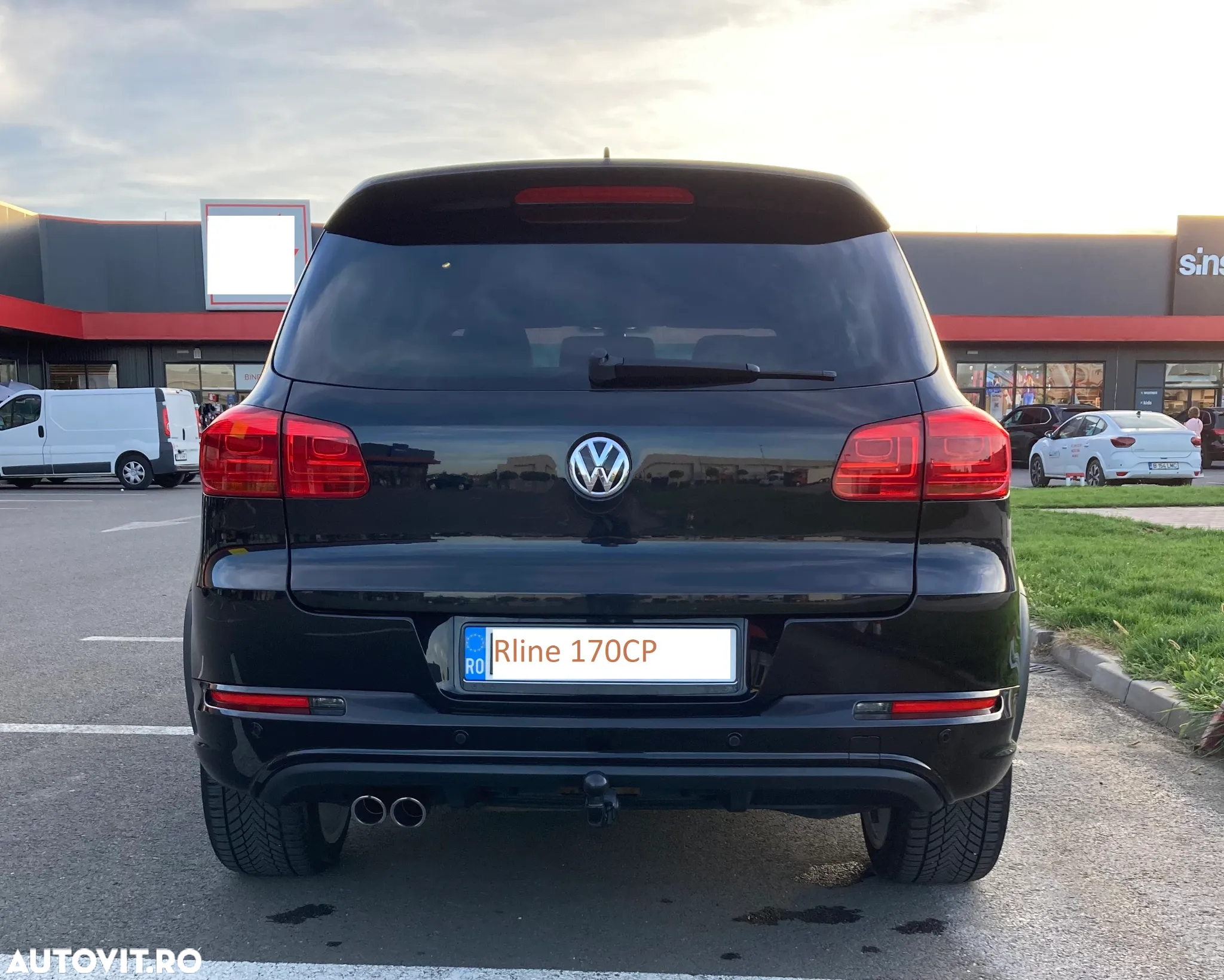 Volkswagen Tiguan - 4
