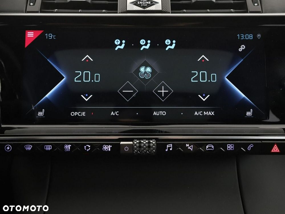 DS Automobiles DS 7 Crossback 1.6 E-Tense 4x4 Grand Chic - 28