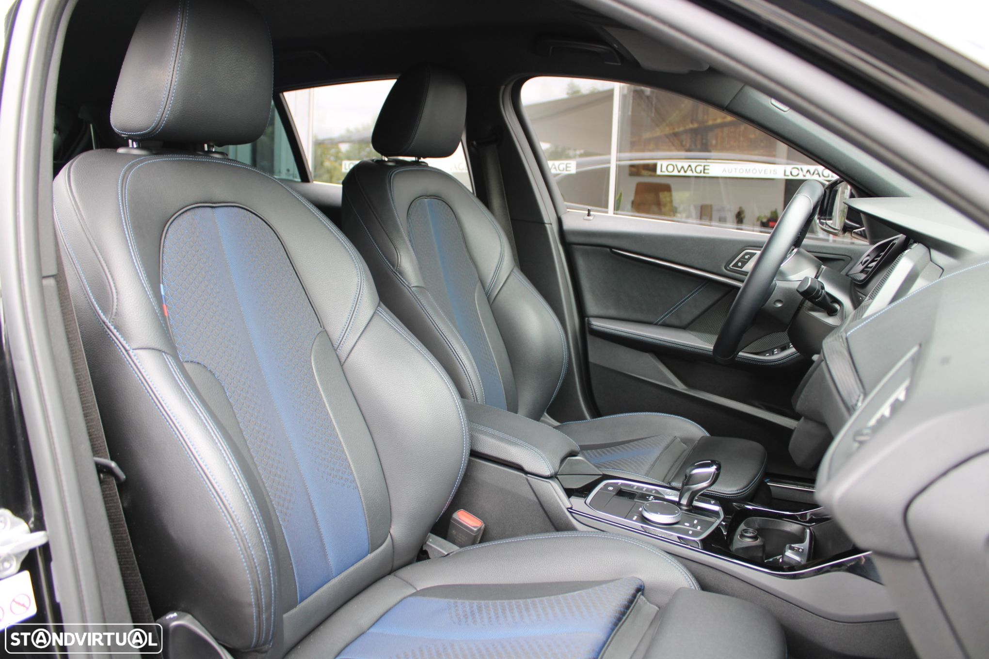 BMW 118 i Pack Desportivo M Auto - 27