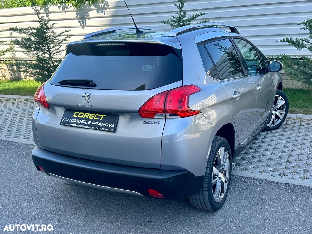 Peugeot 2008 - 4
