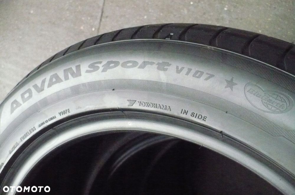 2x YOKOHAMA Advan Fleva V107 245/50R19 6,2mm 2022 - 4