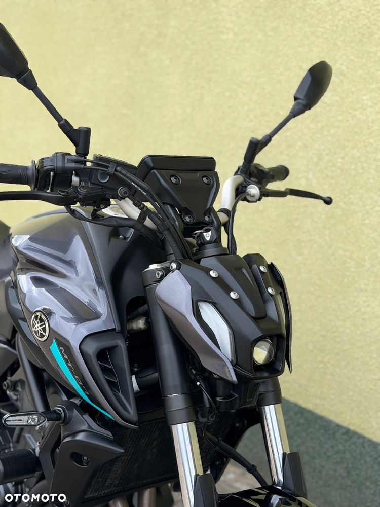 Yamaha MT - 2