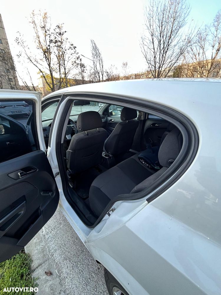 Opel Astra Classic III 1.4 - 5