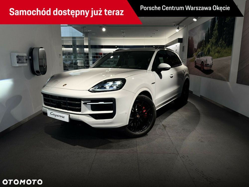 Porsche Cayenne - 1