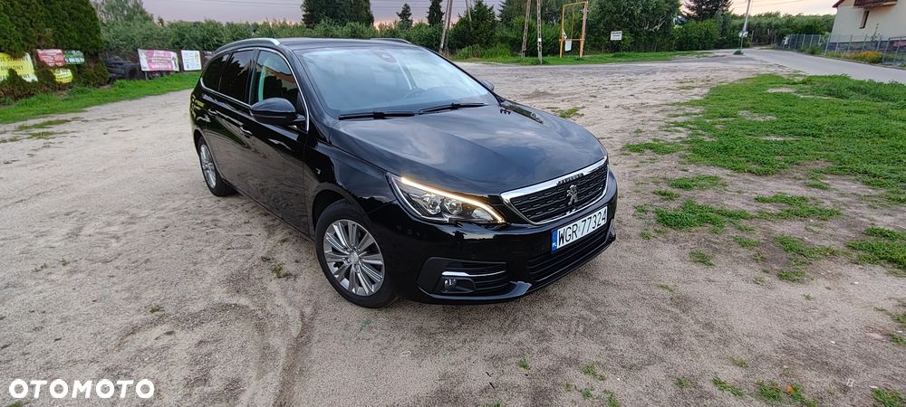 Peugeot 308 1.2 PureTech GPF Allure S&S - 1