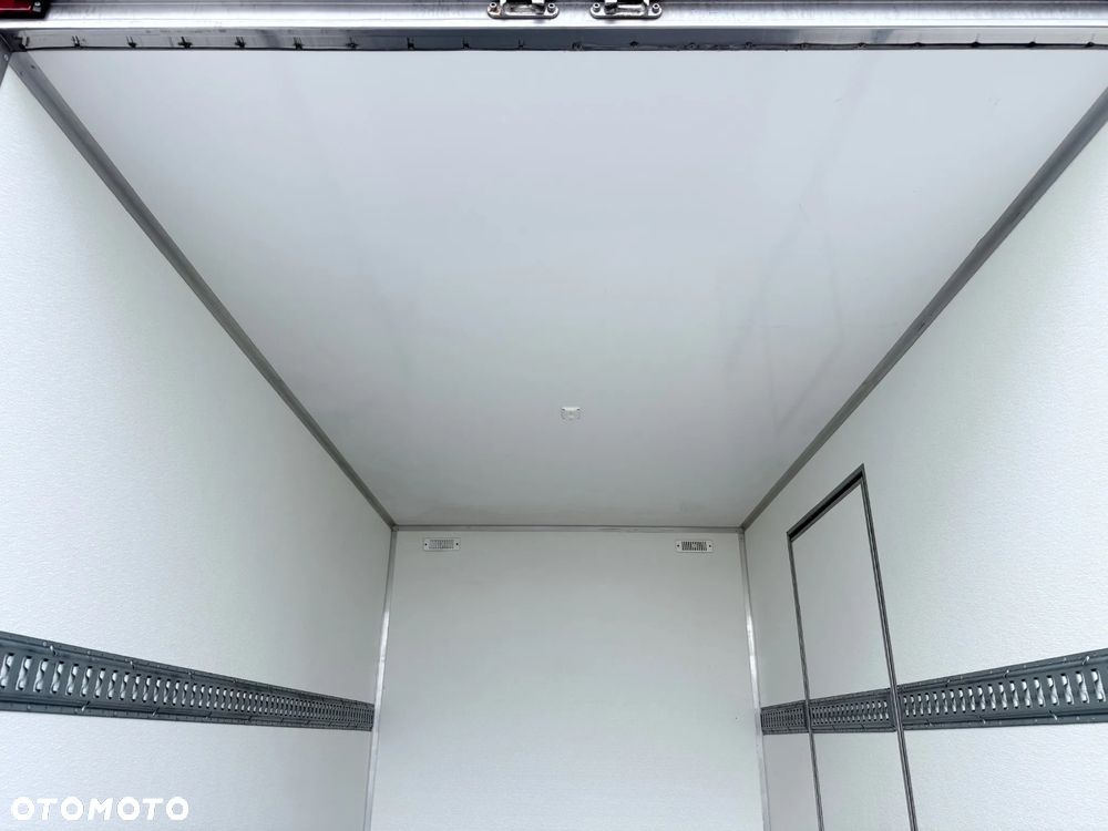Mercedes-Benz Sprinter 314 CDI Kontener Izoterma 6ep 3xdrzwi  Salon PL - 16