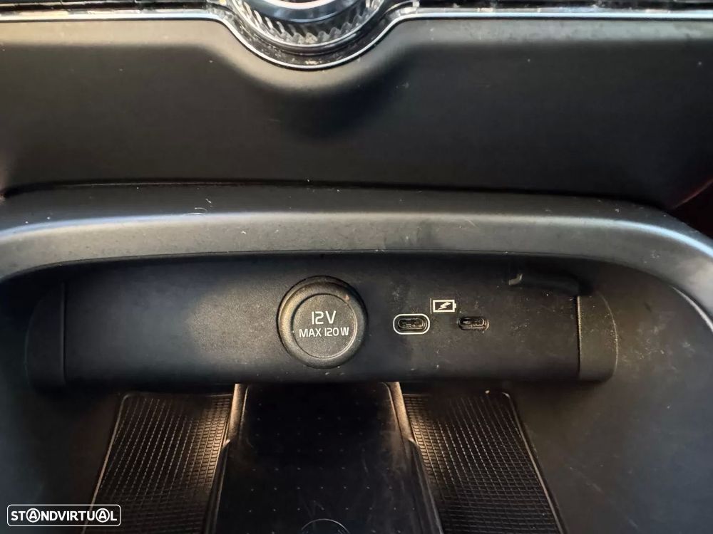 Volvo XC 40 Recharge Twin Plus - 47