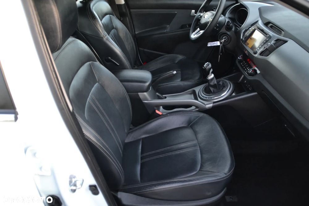 Kia Sportage 1.6 GDI Business Line L 2WD - 32