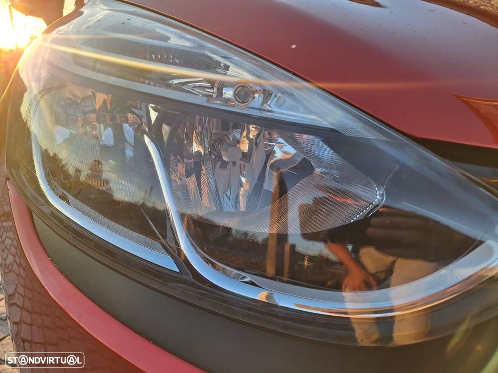Renault Clio 1.5 dCi Dynamique S EDC - 12