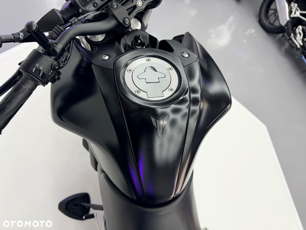Yamaha MT - 32