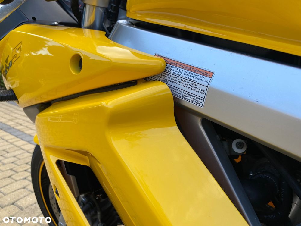 Suzuki SV - 15