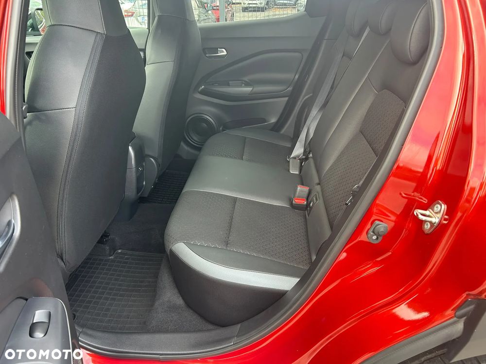 Nissan Juke 1.0 DIG-T N-Connecta DCT - 12
