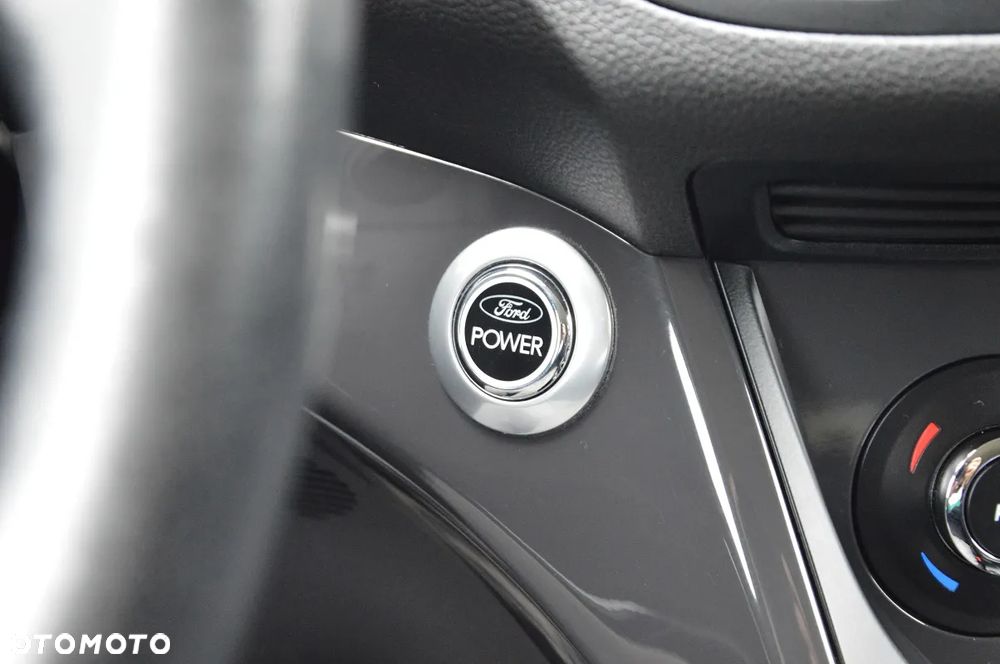 Ford Kuga 2.0 TDCi 4WD Titanium - 17