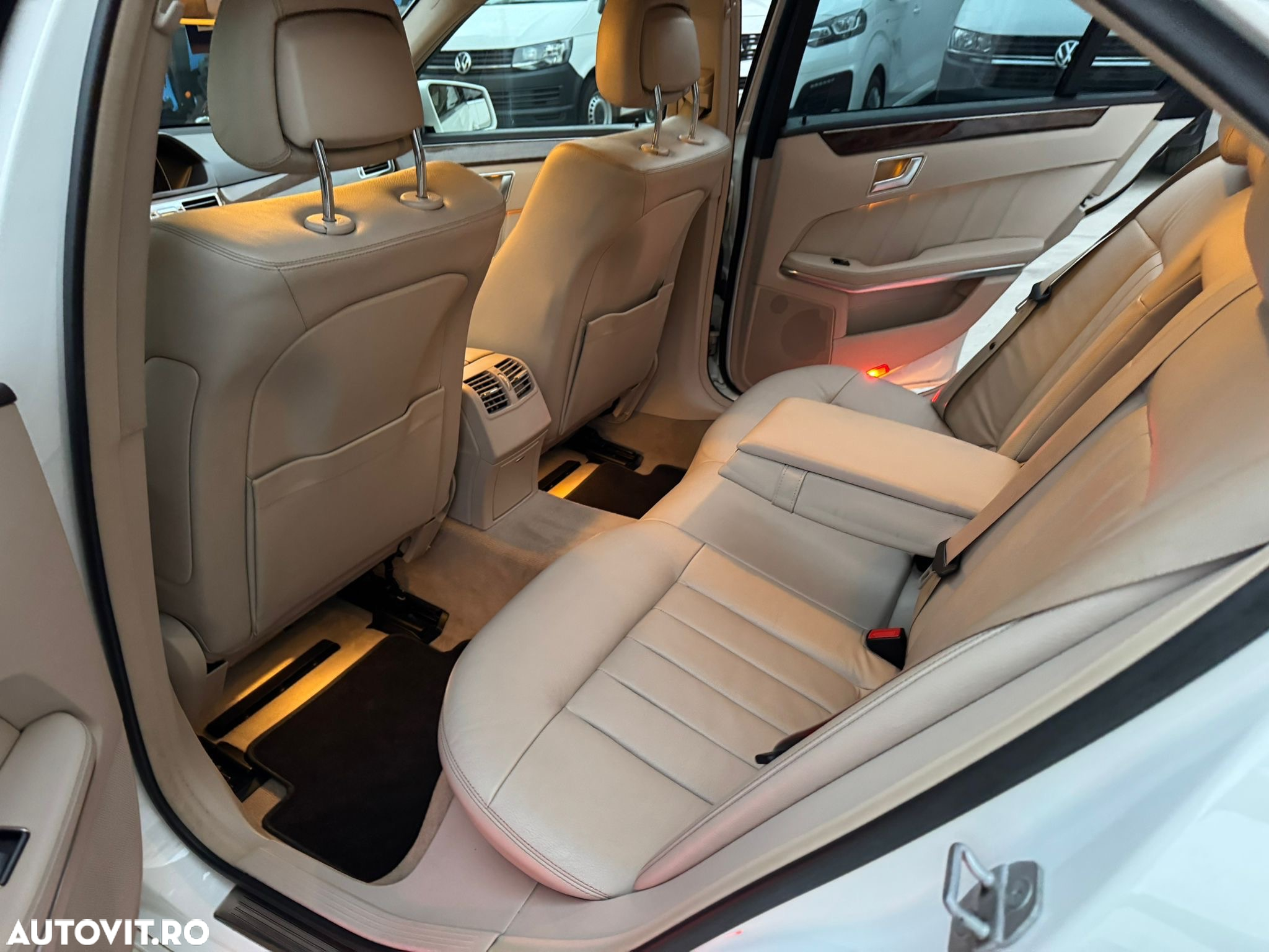 Mercedes-Benz E 300 BlueTEC HYBRID Aut. - 21