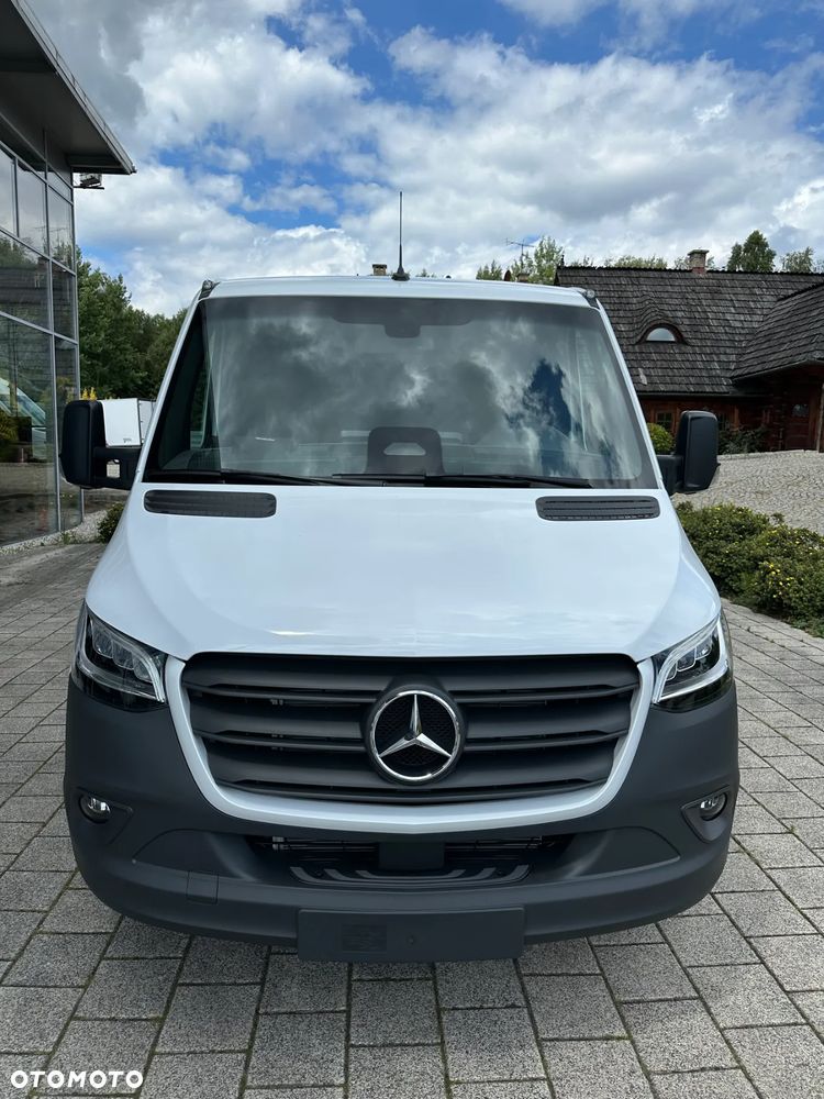 Mercedes-Benz Sprinter - 3