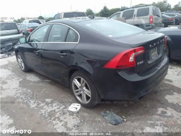 Volvo S60 T5 Geartronic Kinetic - 35