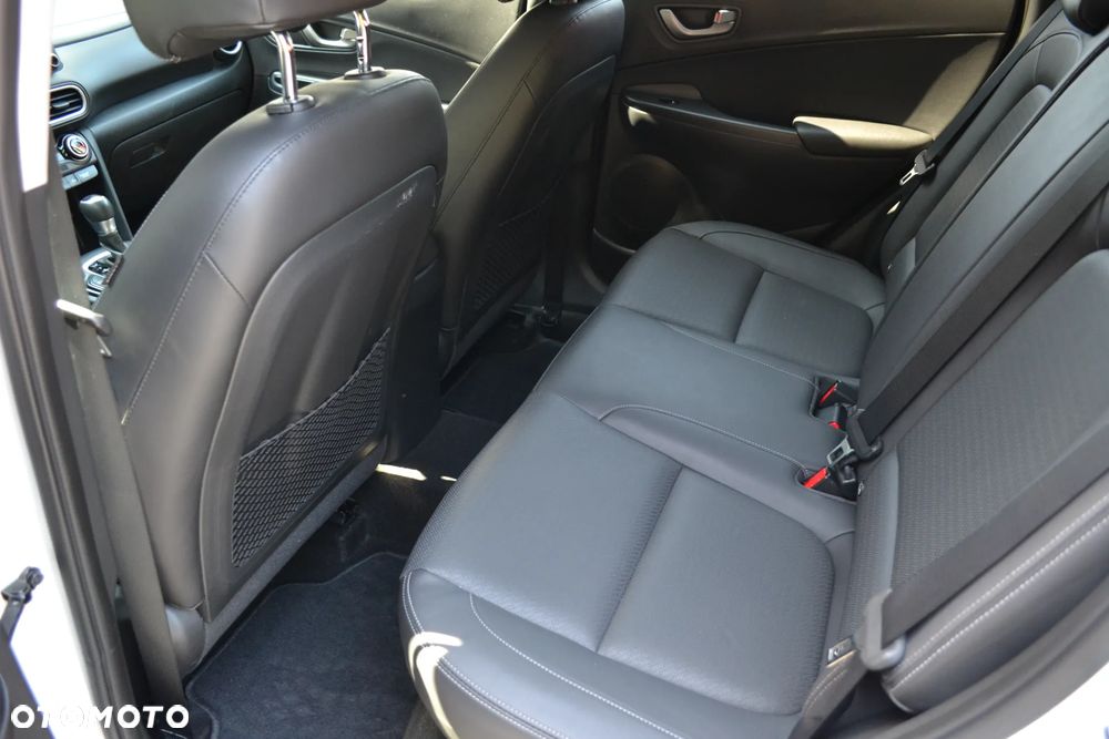 Hyundai Kona 1.6 T-GDI Premium 4WD DCT - 12