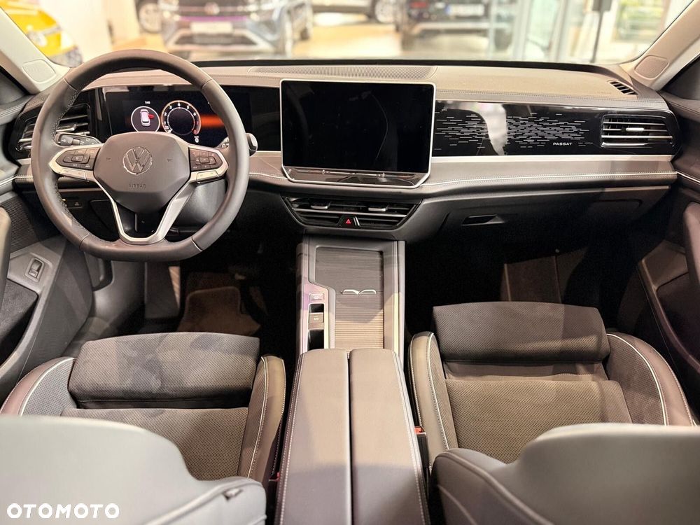Volkswagen Passat - 16