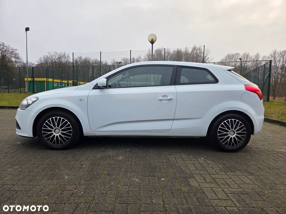 Kia ProCeed 1.4 CVVT Edition 7 - 3