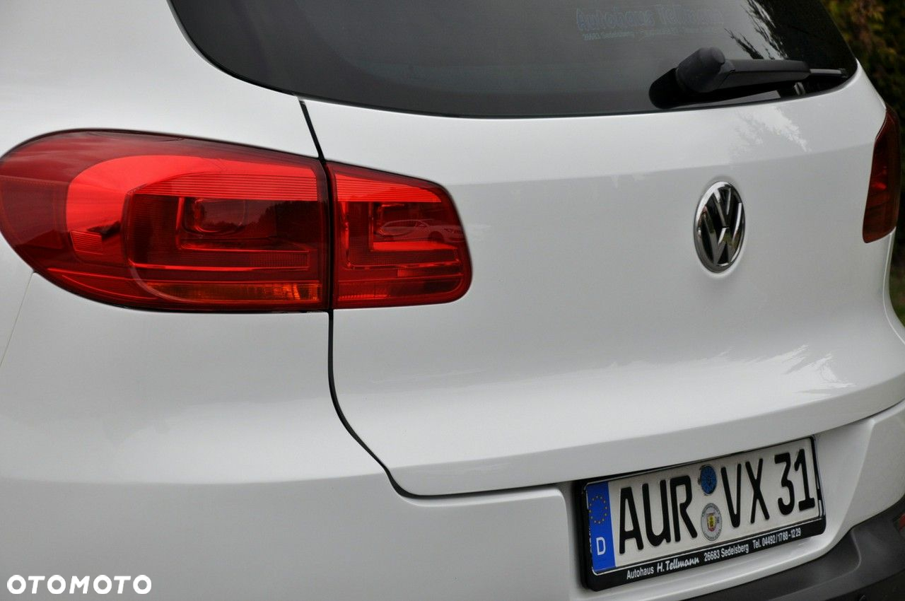 Volkswagen Tiguan - 16