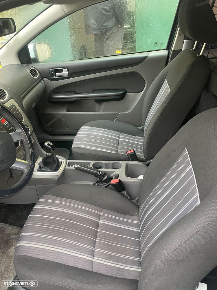 Ford Focus 1.6 TDCi Trend - 8