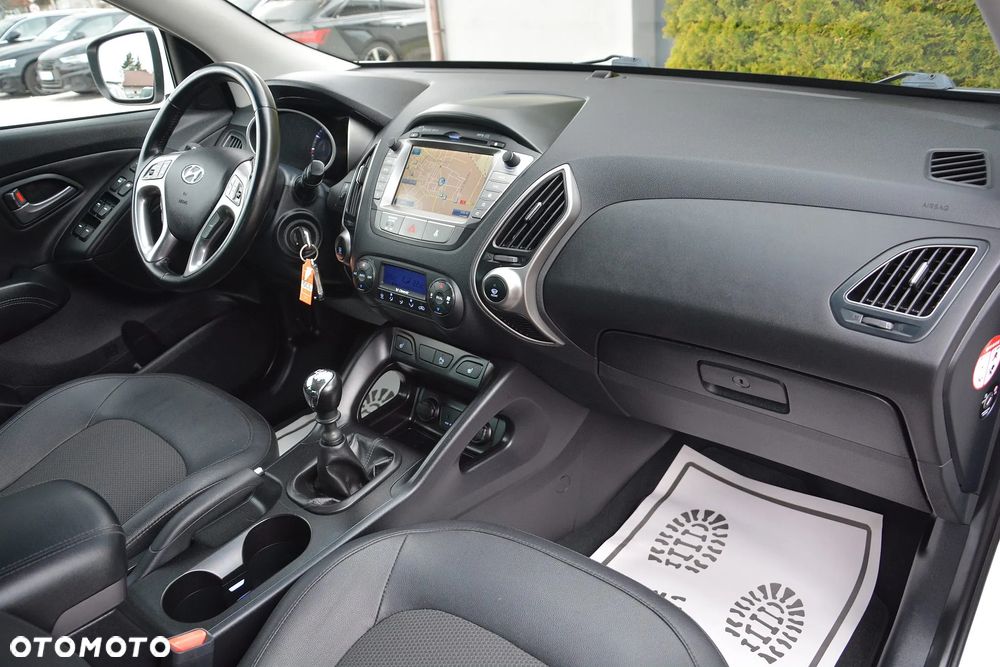 Hyundai ix35 - 15