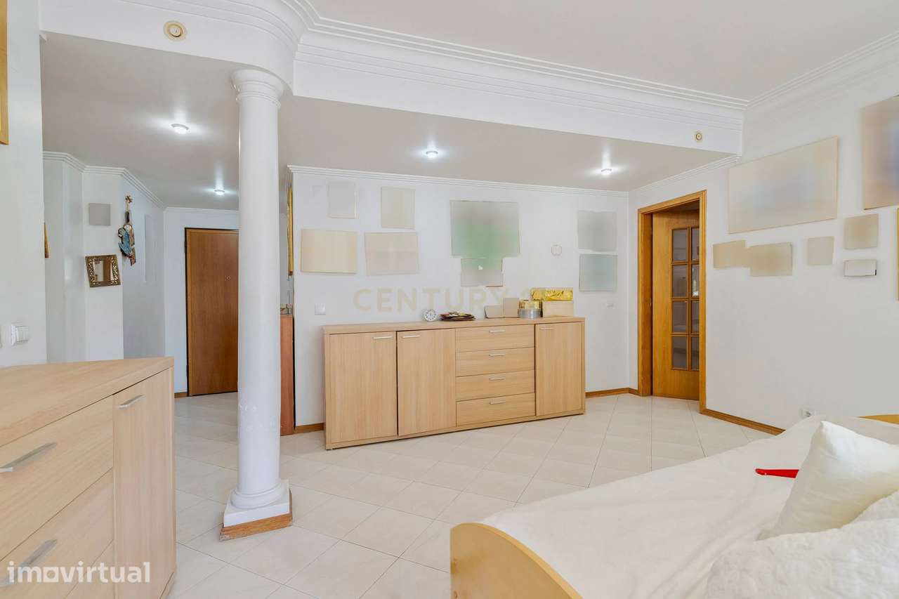 Apartamento T2 em Cova da Piedade, Almada - Vista 4