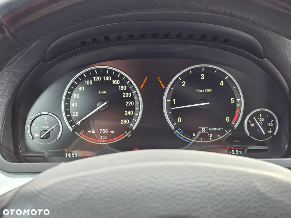 BMW Seria 7 730d xDrive - 24