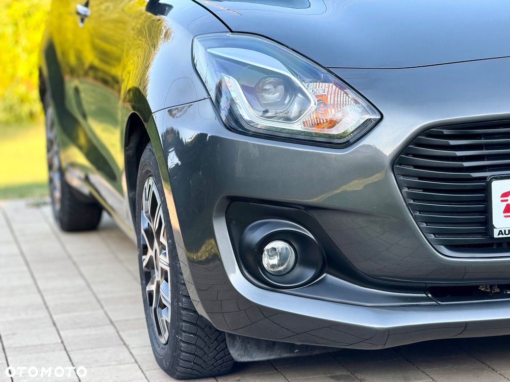 Suzuki Swift 1.0 T Premium Plus - 17