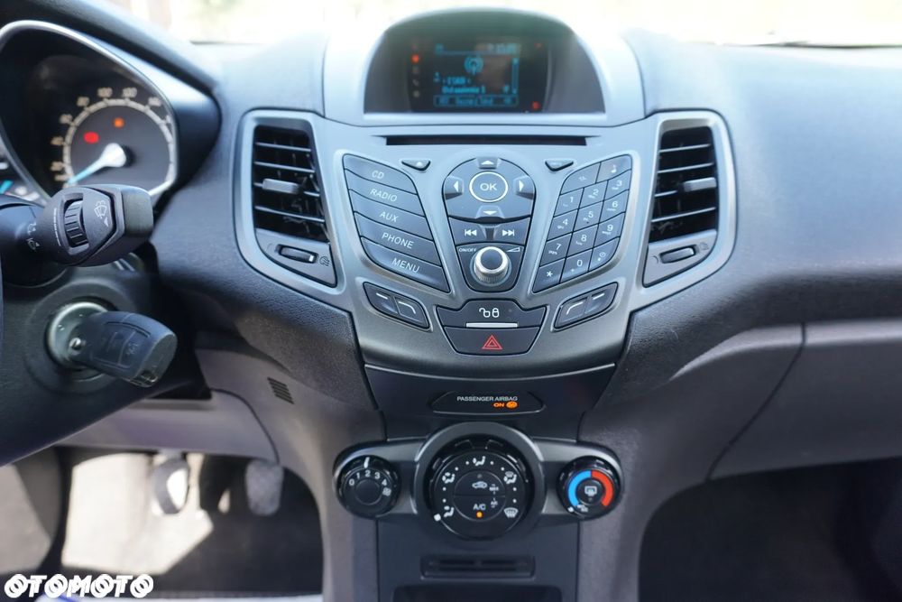Ford Fiesta 1.25 Silver X (Ambiente) EU6 - 20