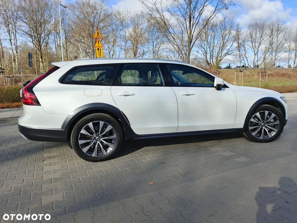 Volvo V90 Cross Country B4 D AWD Ultimate - 38