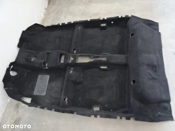 DYWAN PODŁOGA FORD FIESTA V MK5 NR189