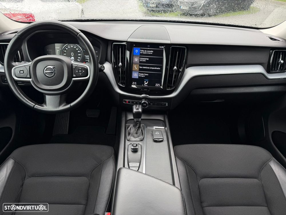 Volvo XC 60 2.0 D4 Momentum Geartronic - 20