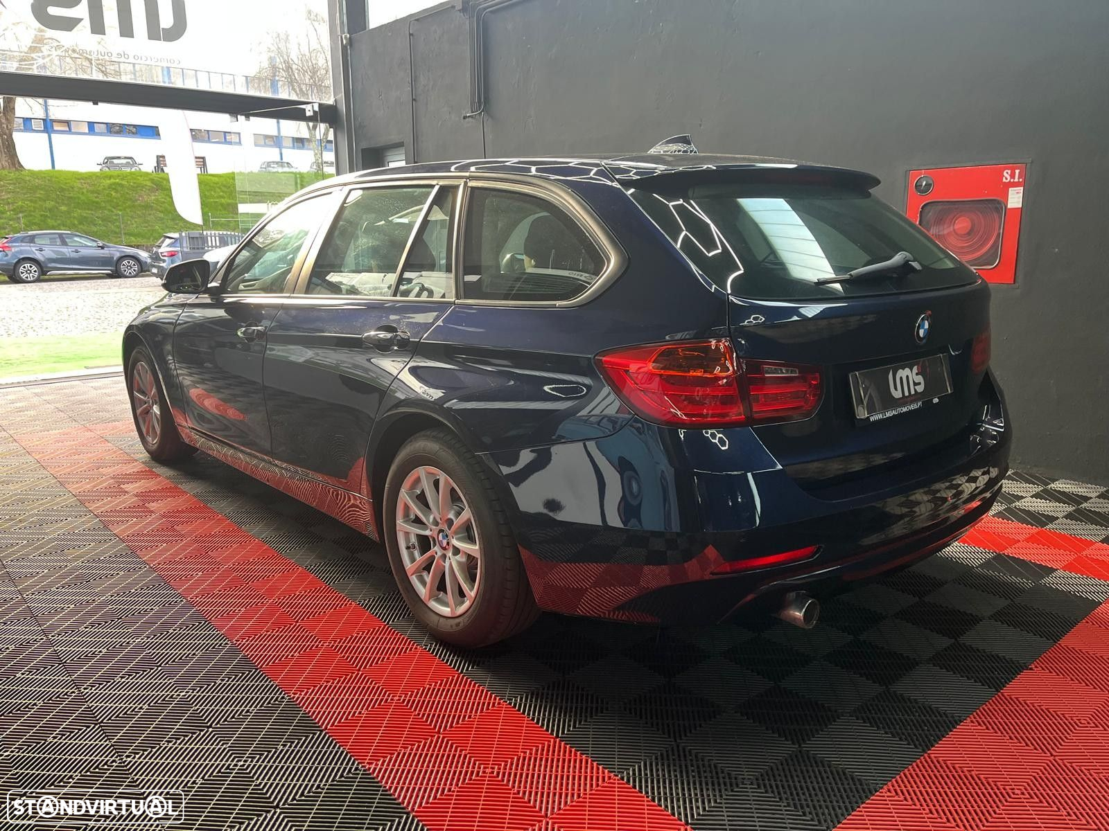 BMW 318 d Touring - 4
