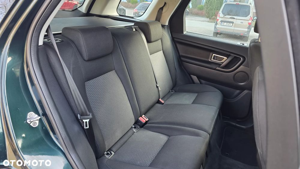 Land Rover Discovery Sport 2.0 TD4 HSE Luxury - 17